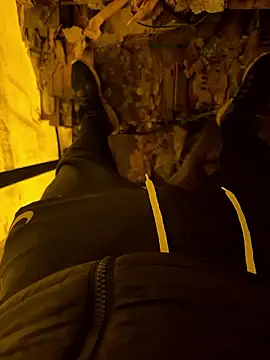 Snapshot of cussy007 chatting on 12, 1, 2026 cussy007 online show from 12, 1, 2026