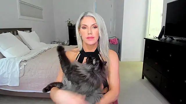 Kymmmy online show from 22, 3, 2025