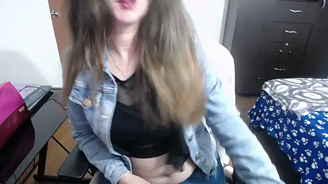 Snapshot of Luna_girlhot_ chatting on 21, 2, 2025 Luna girlhot  online show from 21, 2, 2025