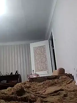 emeli moon online show from 7, 2, 2025