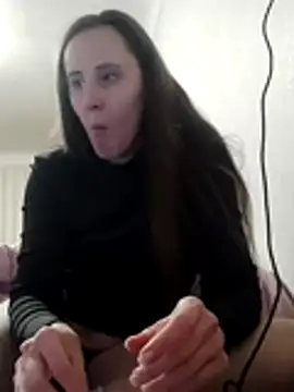 emeli moon online show from 15, 12, 2025