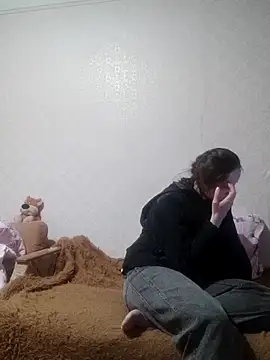 Snapshot of emeli_moon chatting on 15, 3, 2026 emeli moon online show from 15, 3, 2026