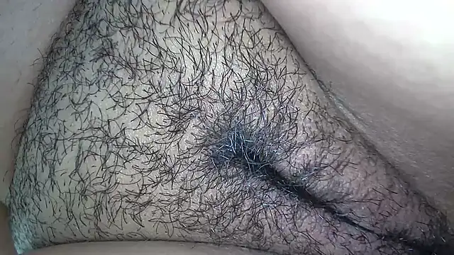 white sexy  online show from 31, 10, 2025