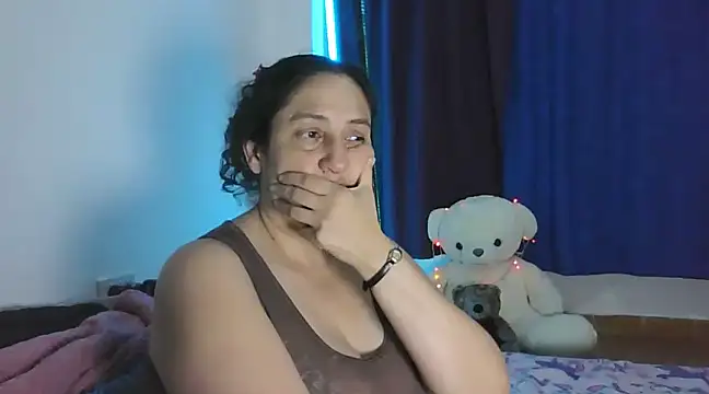 Snapshot of ximenajimenez chatting on 3, 1, 2025 ximenajimenez online show from 3, 1, 2025