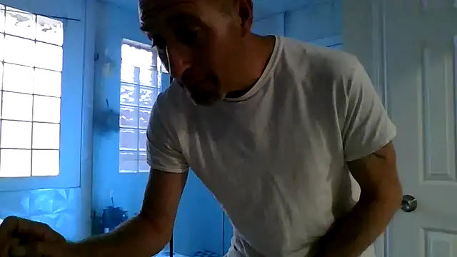 Snapshot of El_Gizmo chatting on 16, 2, 2026 El Gizmo online show from 16, 2, 2026