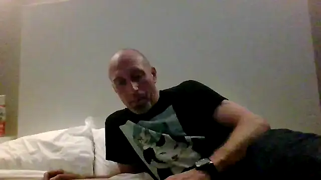 Snapshot of El_Gizmo chatting on 22, 3, 2026 El Gizmo online show from 22, 3, 2026
