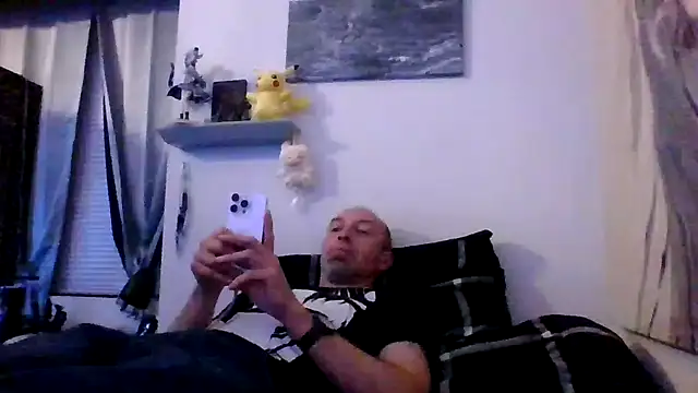 Snapshot of El_Gizmo chatting on 31, 3, 2026 El Gizmo online show from 31, 3, 2026