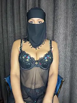 Snapshot of YourThirstySlut chatting on 15, 5, 2026 YourThirstySlut online show from 15, 5, 2026