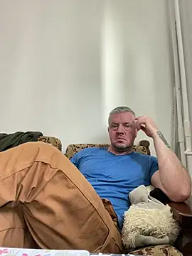 Snapshot of Evolite123 chatting on 7, 3, 2025 Evolite123 online show from 7, 3, 2025