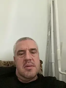 Snapshot of Evolite123 chatting on 14, 11, 2025 Evolite123 online show from 14, 11, 2025