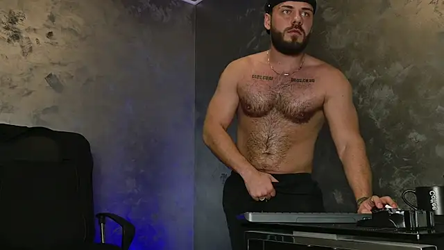 juliusmasters online show from 21, 11, 2025