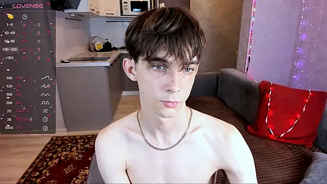 Snapshot of Aaron_Boom chatting on 20, 7, 2026 Aaron Boom online show from 20, 7, 2026