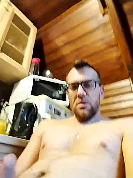 tomee83 online show from 5, 12, 2025