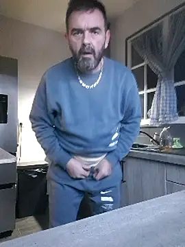 pachapeter online show from 13, 2, 2025