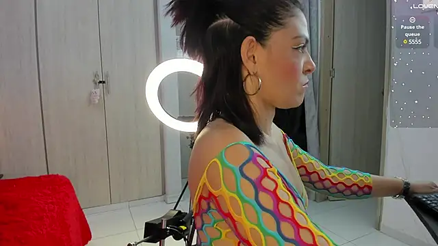 KatteMoss online show from 8, 3, 2025