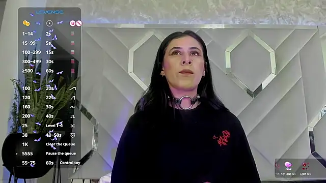 Sara Foxx1 online show from 28, 2, 2025