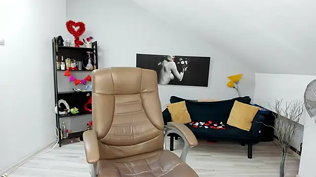 Snapshot of MelissaWiliam chatting on 12, 2, 2025 MelissaWiliam online show from 12, 2, 2025