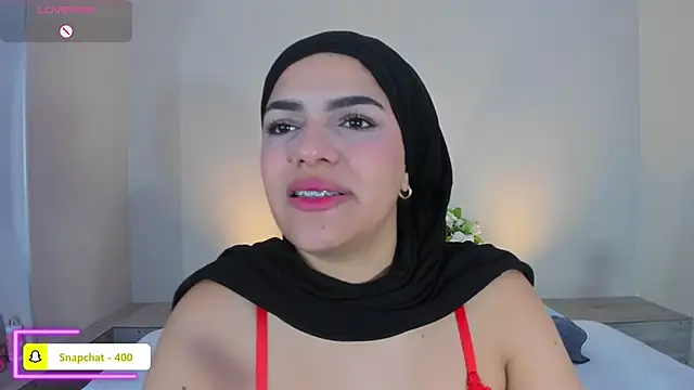 Snapshot of Umarani_ chatting on 20, 4, 2026 Umarani online show from 20, 4, 2026