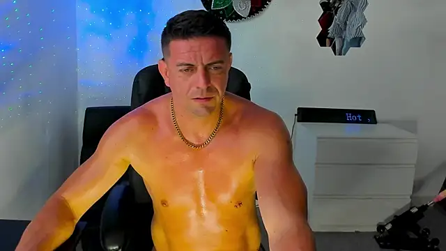 Snapshot of petr37pol chatting on 8, 7, 2026 petr37pol online show from 8, 7, 2026