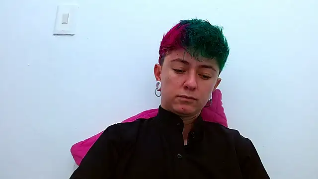 tomboyblue online show from 30, 11, 2025