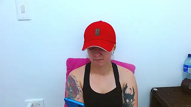 tomboyblue online show from 3, 12, 2025