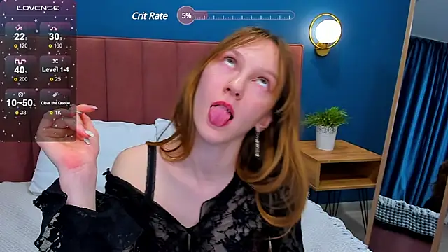 Snapshot of VanillaKelly chatting on 4, 3, 2025 VanillaKelly online show from 4, 3, 2025