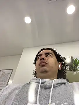 DanielGomez9 online show from 18, 12, 2025