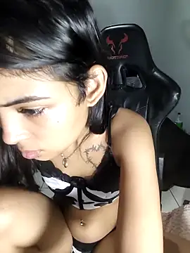 Livia Diaz online show from 17, 4, 2026