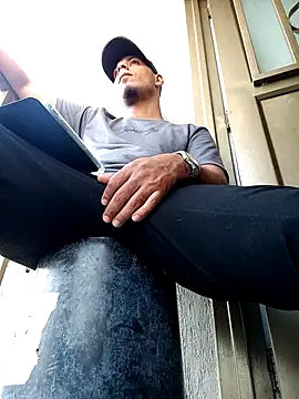 bonehur online show from 23, 10, 2025