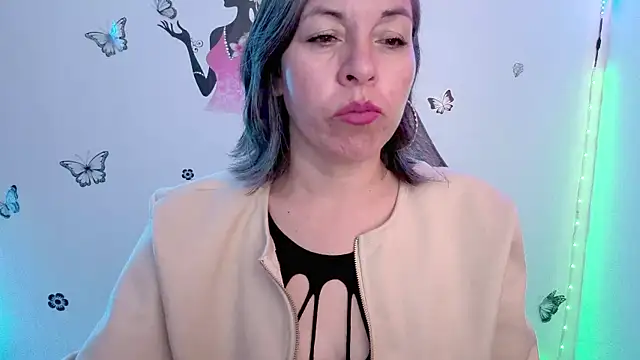 Lady breaks hearts online show from 2, 6, 2026