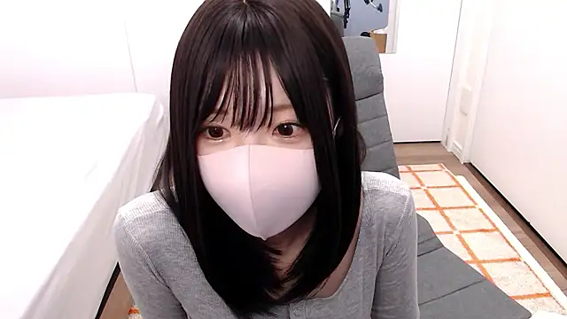 Snapshot of _mi_tsu_ki_ chatting on 13, 10, 2025  mi tsu ki  online show from 13, 10, 2025