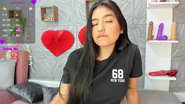 LilithKlain  online show from 22, 2, 2025