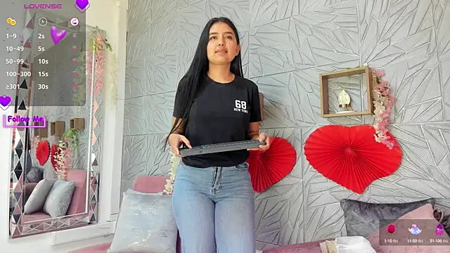 LilithKlain  online show from 24, 2, 2025