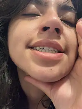 Snapshot of ViolettaSummer chatting on 19, 6, 2026 ViolettaSummer online show from 19, 6, 2026