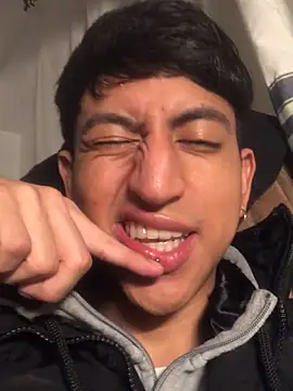 modelo180 online show from 14, 3, 2025