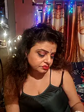 Snapshot of Maaya66 chatting on 20, 2, 2025 Maaya66 online show from 20, 2, 2025