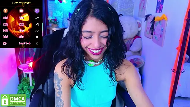 Snapshot of REDHOTTER_ chatting on 23, 10, 2025 REDHOTTER online show from 23, 10, 2025