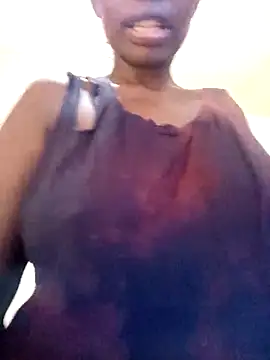 Snapshot of zainabsmile chatting on 11, 3, 2026 zainabsmile online show from 11, 3, 2026