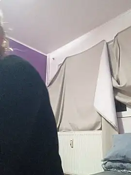 BritneyHudson online show from 22, 12, 2025