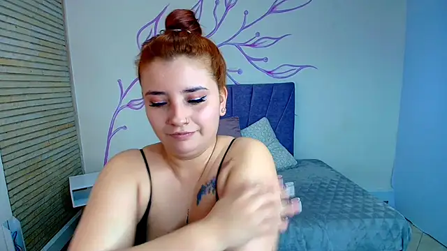 Snapshot of ZaraNolimits_ chatting on 14, 12, 2024 ZaraNolimits online show from 14, 12, 2024