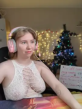 D0nna  online show from 18, 12, 2025