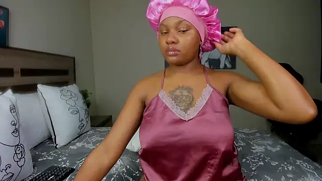 Renee-18 online show from 15, 2, 2025