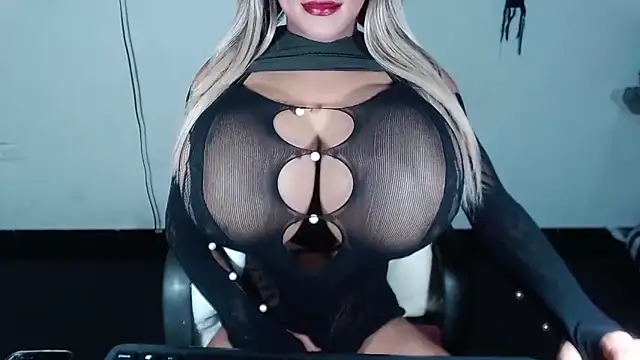 Snapshot of andreablackcock chatting on 27, 5, 2026 andreablackcock online show from 27, 5, 2026