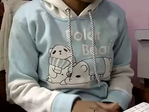 momo lov online show from 23, 12, 2024