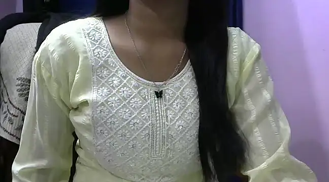 momo lov online show from 8, 2, 2025