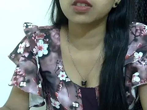 momo lov online show from 20, 3, 2025