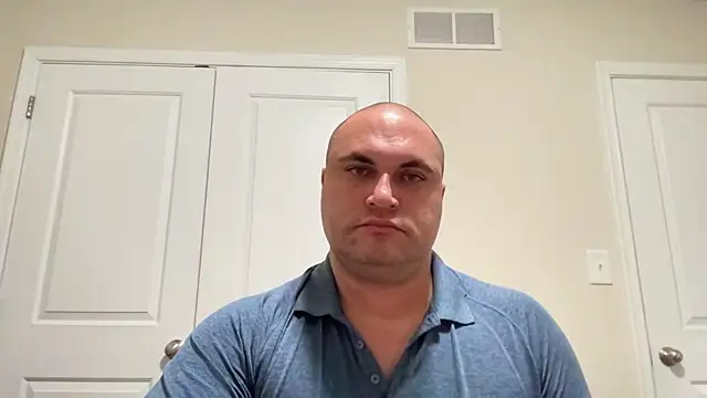 SluggishChase99 online show from 14, 12, 2024