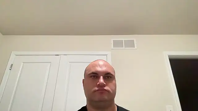 SluggishChase99 online show from 8, 1, 2025