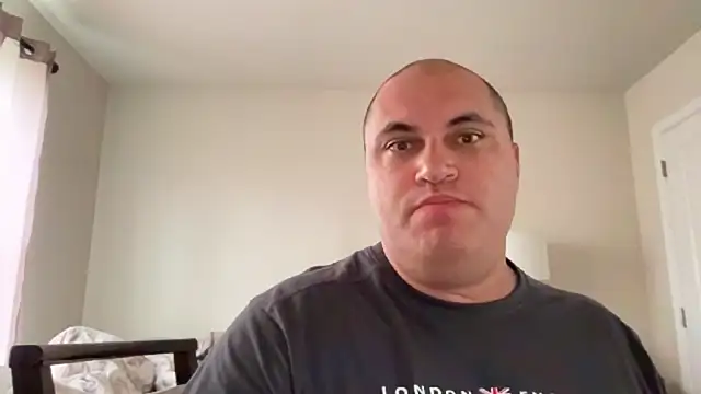 SluggishChase99 online show from 23, 10, 2025