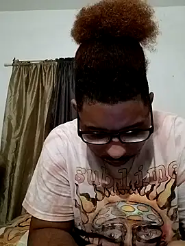 Snapshot of Dj-yefri-pauta chatting on 1, 2, 2025 Dj-yefri-pauta online show from 1, 2, 2025